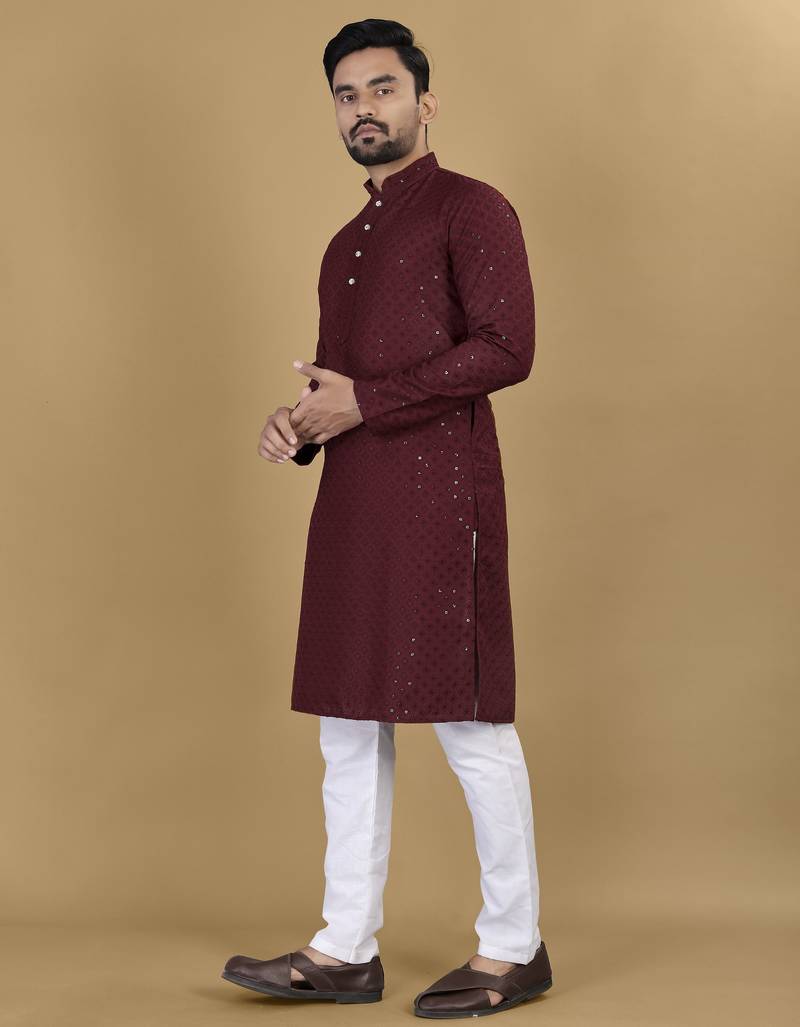 Maroon embroidered rayon straight kurta