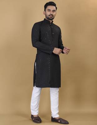 Black embroidered rayon straight kurta 3