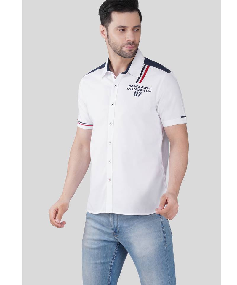 Men white cotton slim fit printed casual shirt with contrast panel & stripe detail