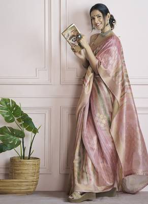 peach handloom khadi silk blend with digital print with zari border casual wear saree 2