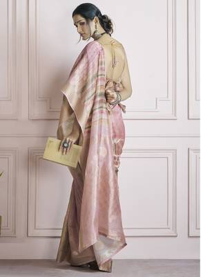 peach handloom khadi silk blend with digital print with zari border casual wear saree 3