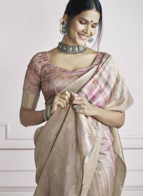 beige handloom khadi silk blend with digital print with zari border casual wear saree 4