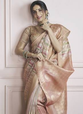 peach handloom khadi silk blend with digital print with zari border casual wear saree 3