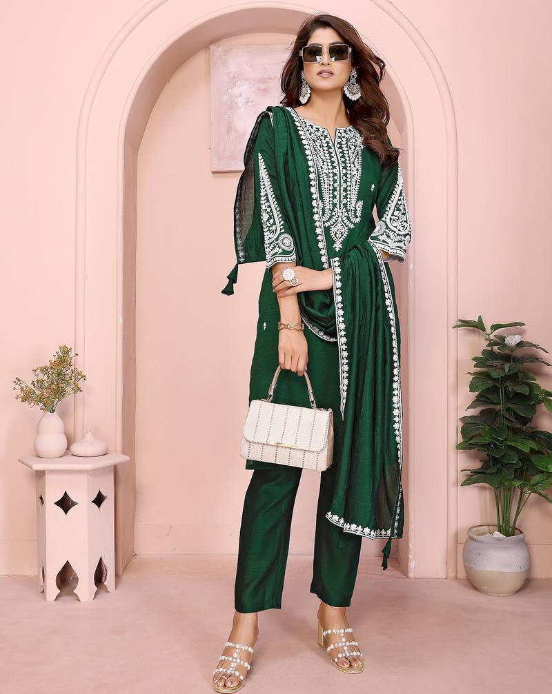 Dark green vichitra silk floral embroidery straight neck kurta set