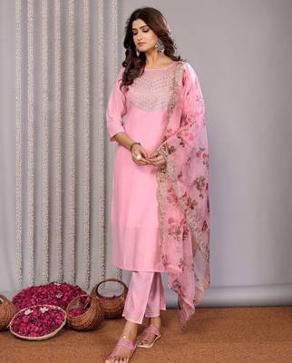 Light pink roman plain embroidery straight round neck kurta set 3