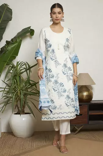 Petrol green embroidered silk  Kurta pant  with dupatta set