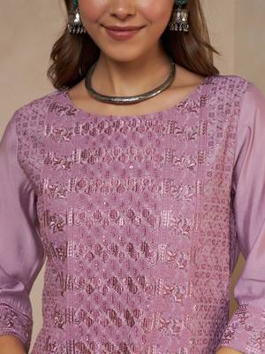 pink embroidered silk kurta with palazzo and dupatta 4