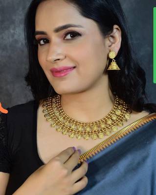 gold plated coin necklace set with jhumkas 2