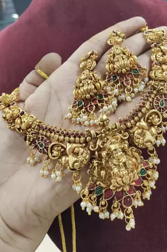 Antique gold-plated lakshmi temple Necklace :: set with pearls & ruby green stones for women