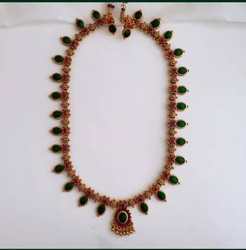 Antique gold-plated lakshmi temple Necklace :: set with pearls & green stones for women 3