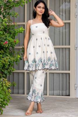 Off white emboridered co ord set 2