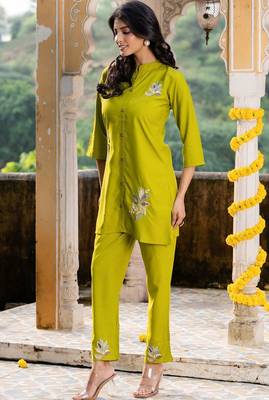 Green and emboridered co ord set 3