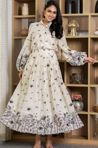 Off white and black skirt co ord set