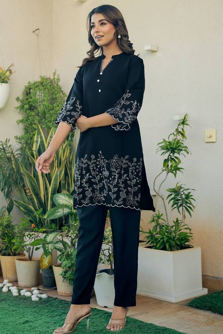 Black and silk emboridered co ord set