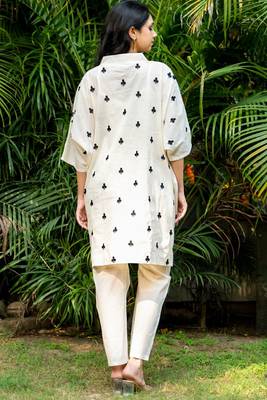 Off white and black emboridered co ord set 4