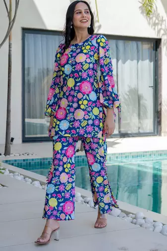 Multi colore floral printed co ord set