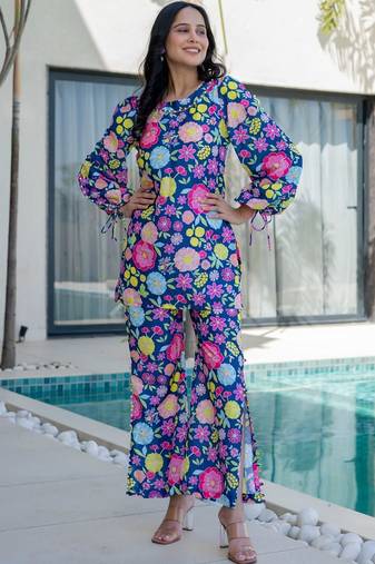 Multi colore floral printed co ord set