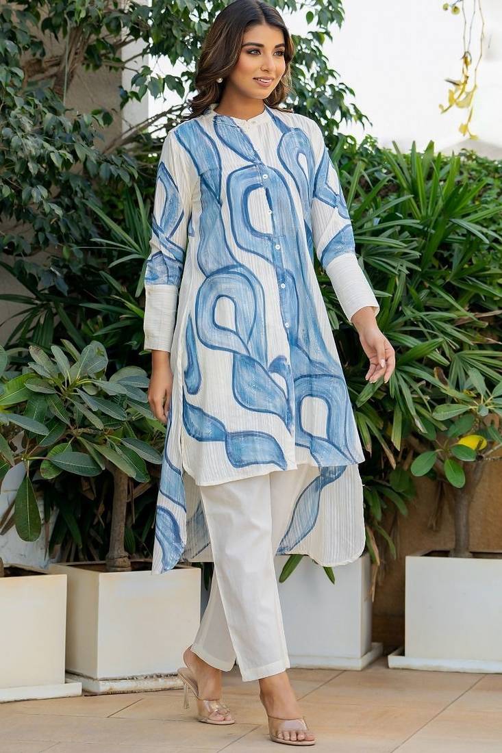 White and blue printed co ord set