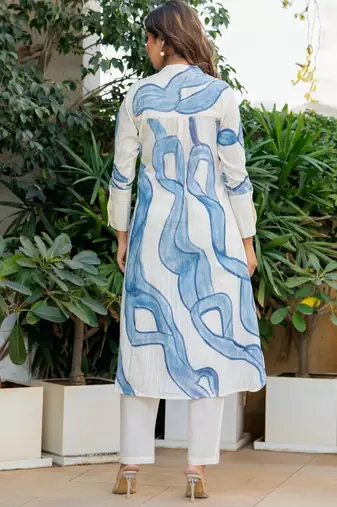 White and blue printed co ord set
