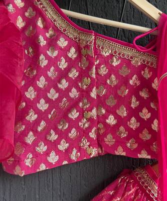 Pink printed organza lehenga set 5