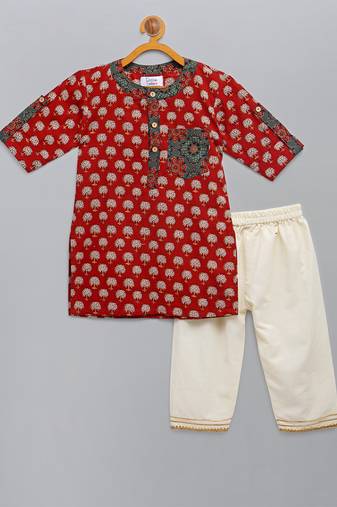 Red printed cotton kurta pyjama