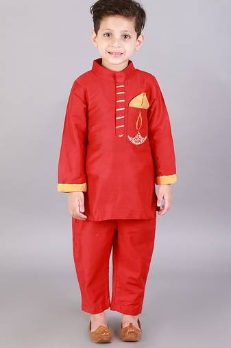 Red embroidered cotton silk kurta pyjama