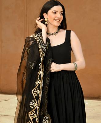 Black viscose rayon kurta-sets 4