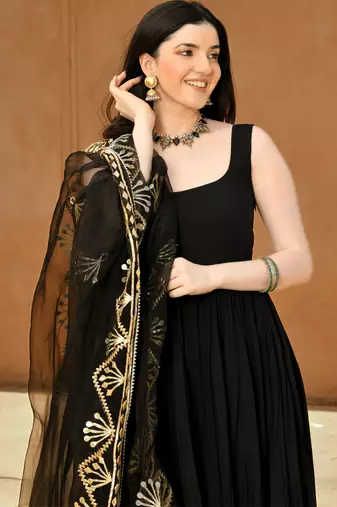 Black viscose rayon kurta-sets