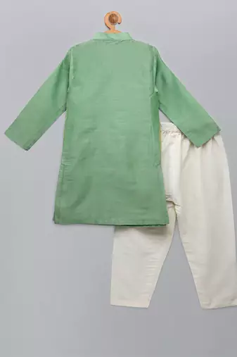 Green printed cotton silk kurta pyjama