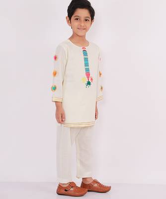 White embroidered cotton Boy's Kurta Pyjama 3