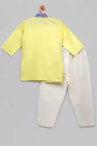 Yellow printed cotton silk kurta pyjama