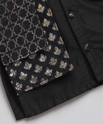 Black printed cotton silk Boy's Kurta Pyjama 5