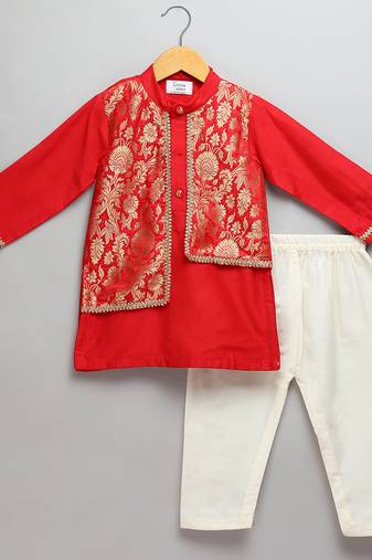 Red printed cotton silk kurta pyjama
