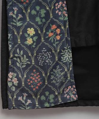 Black printed cotton silk Boy's Kurta Pyjama 5