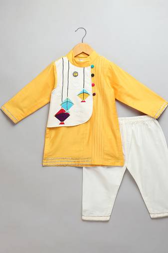 Yellow printed cotton silk kurta pyjama