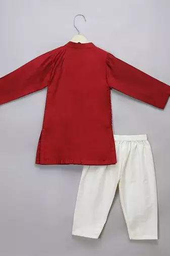Red printed cotton silk kurta pyjama