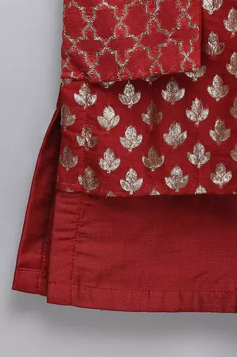 Red printed cotton silk kurta pyjama