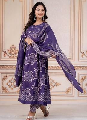 Blue embroidered round neck  cotton kurta trouser dupatta set 3