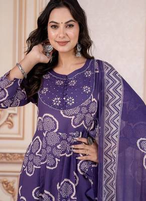 Blue embroidered round neck  cotton kurta trouser dupatta set 4