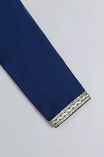 Blue embroidered organza kurta pyjama