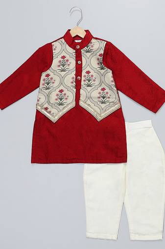 Red printed cotton silk kurta pyjama