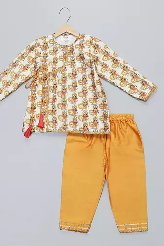Yellow printed cotton silk kurta pyjama