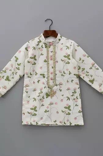 White embroidered cotton silk Boy's Kurta Pyjama