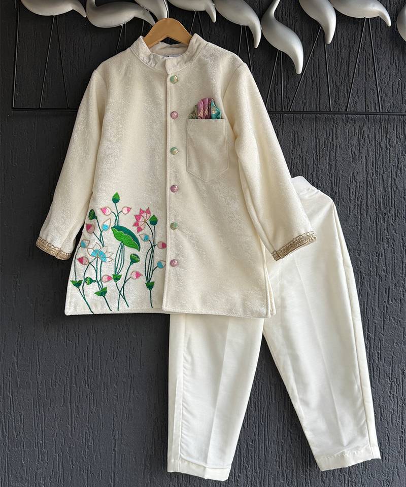 White embroidered cotton silk bandhgala set