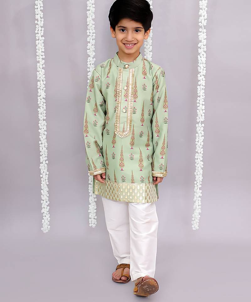 Green printed cotton silk kurta pyjama