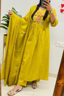 yellow floral embroidered cotton kurta trouser dupatta set 4