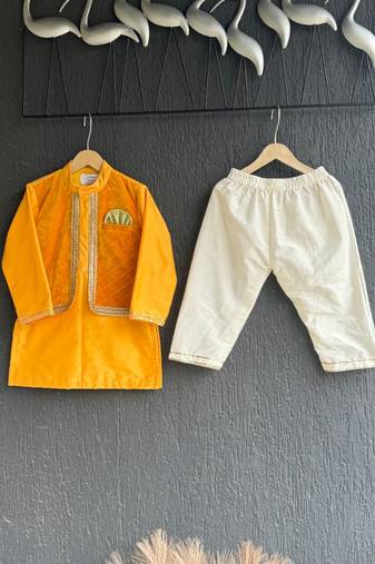 Yellow embroidered cotton silk kurta pyjama