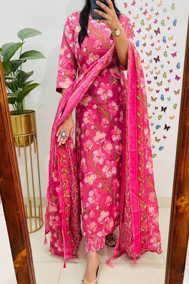 Pink printed round neck pure cotton kurta trouser dupatta set