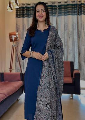 blue embroidered round neck cotton kurta trouser dupatta set 3