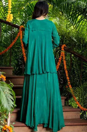 GREEN Embroidered KURTA AND SKIRT